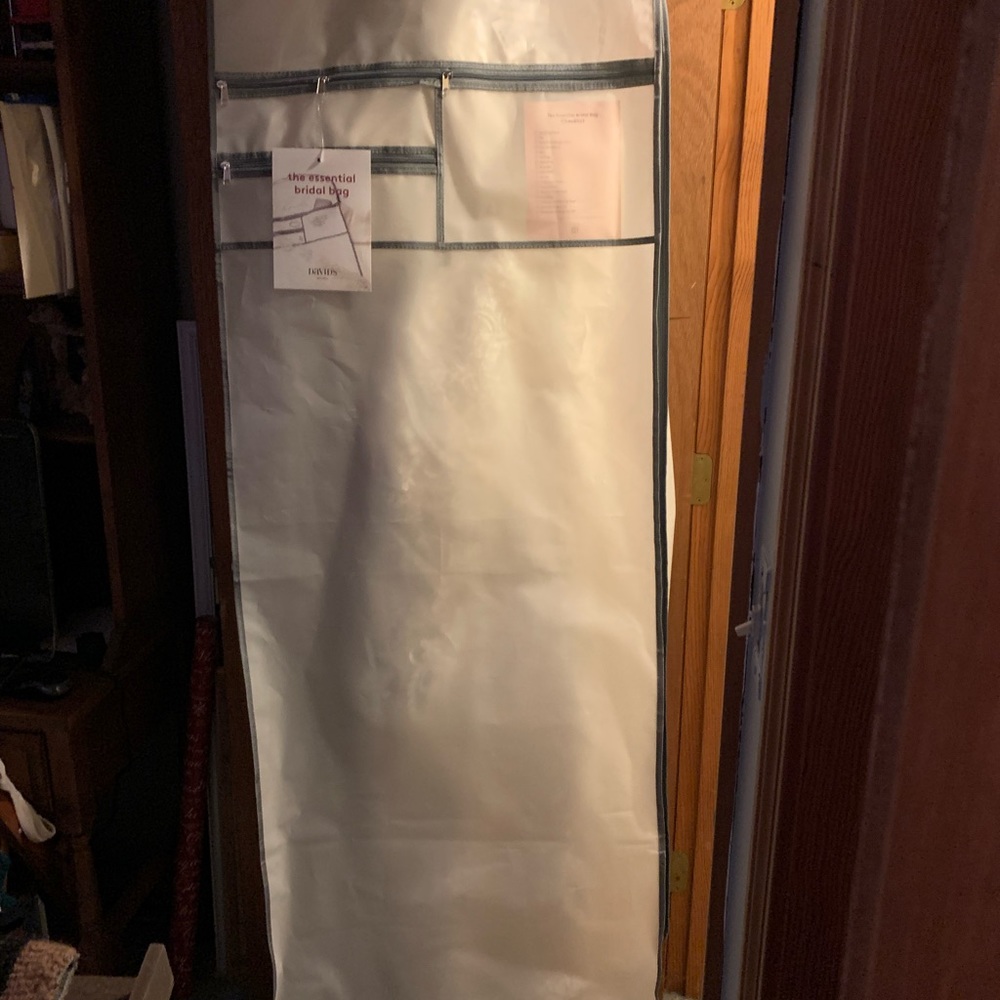 Oleg Cassini Bridal Gown NWT - Picture 5 of 6